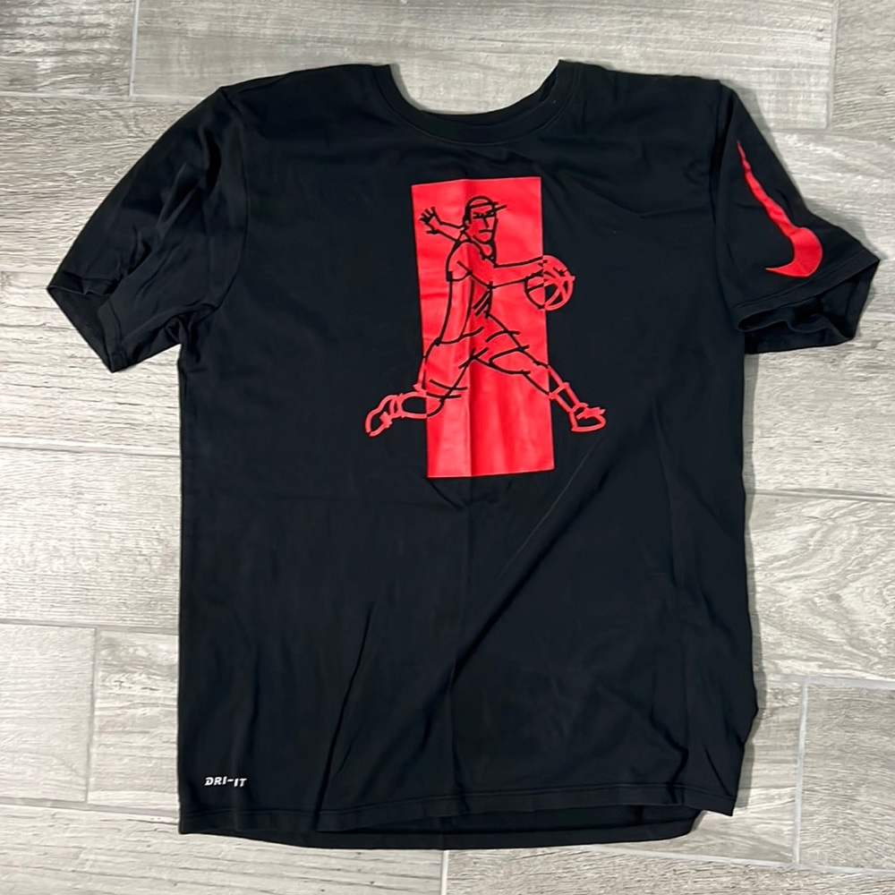 Nike Kylie Irving Dry fit shirt